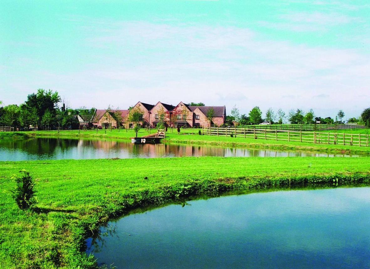 The Pear Tree Inn & Country Hotel Hindlip エクステリア 写真